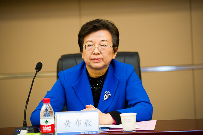 GJH_3518_副本 黄布毅.jpg
