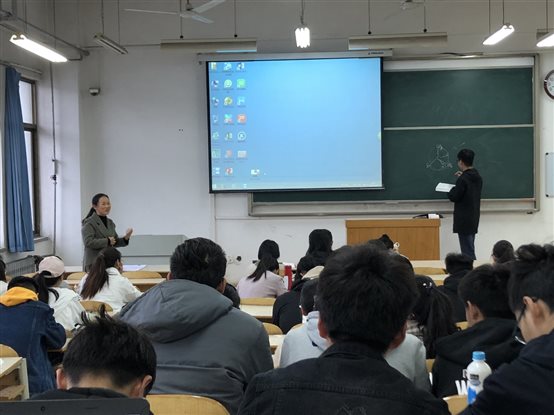 E:工作教研室杂事观摩课9照片杨IMG_1236.JPG