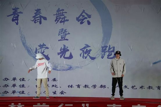 C:UsersADMINI~1AppDataLocalTempWeChat Files
c4bfd977fbd4fda2d2ba54e56e63d6b.jpg