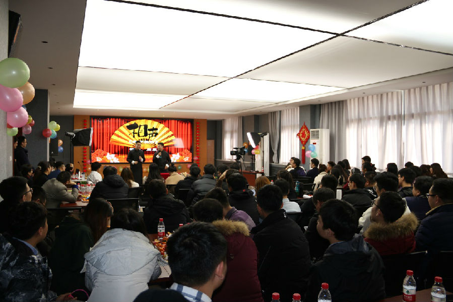 19年12月27日 研究生元旦晚会3.jpg
