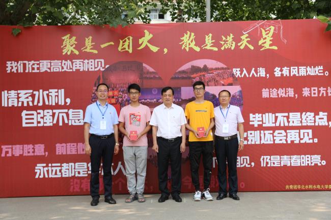 b452c190902ab08179552c911ab04b9a_s_7753db4b3af4073c.JPG