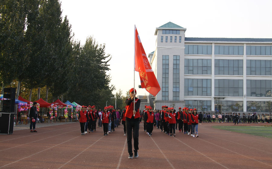 小马达方队.jpg