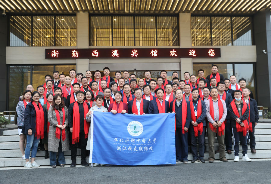 全体合影.jpg