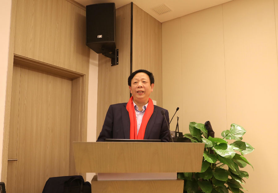 刘汉东校长讲话.jpg
