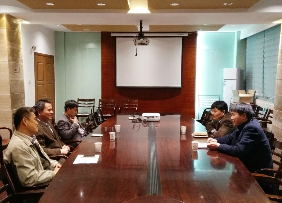 16年11月23日 李日运副院长一行赴同济大学调研.jpg