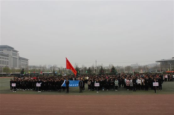 C:UserslenovoDownloads?7春季运动会春季运动会照片IMG_8581.JPG