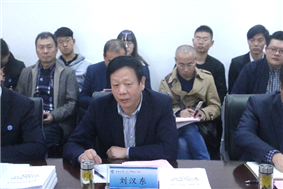 D:办公研究生秘书学院-学位点评估国务院学位办关于2018年学位授权点合格评估有关事项的通知学科硕士点自评估照片 月四日IMG_1809.JPG