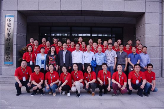 E:8年工作94级校友聚会微信图片_20180507085229.jpg