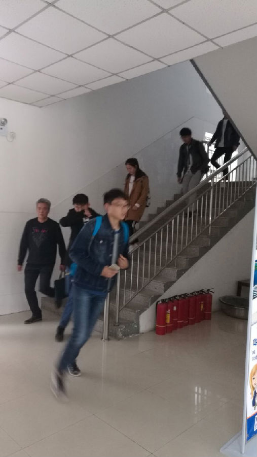 环境工程实验中心成功举办安全教育及消防应急演练6.png