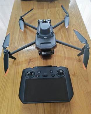 便携式小型测绘无人机-大疆Mavic3