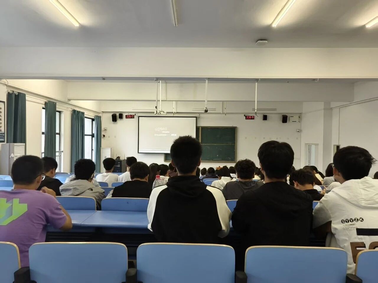 1B4C7